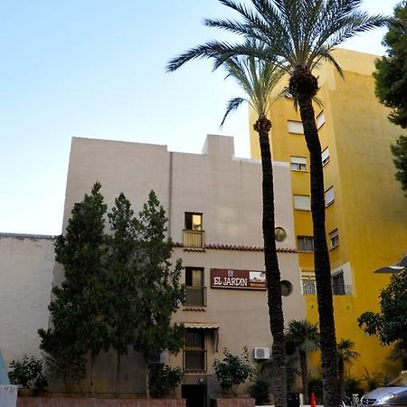 Hostal El Jardin Benidorm Eksteriør billede