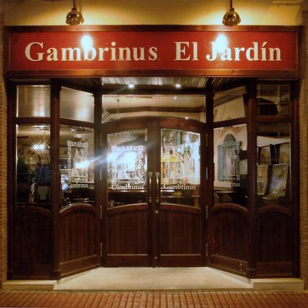 Hostal El Jardin Benidorm Eksteriør billede