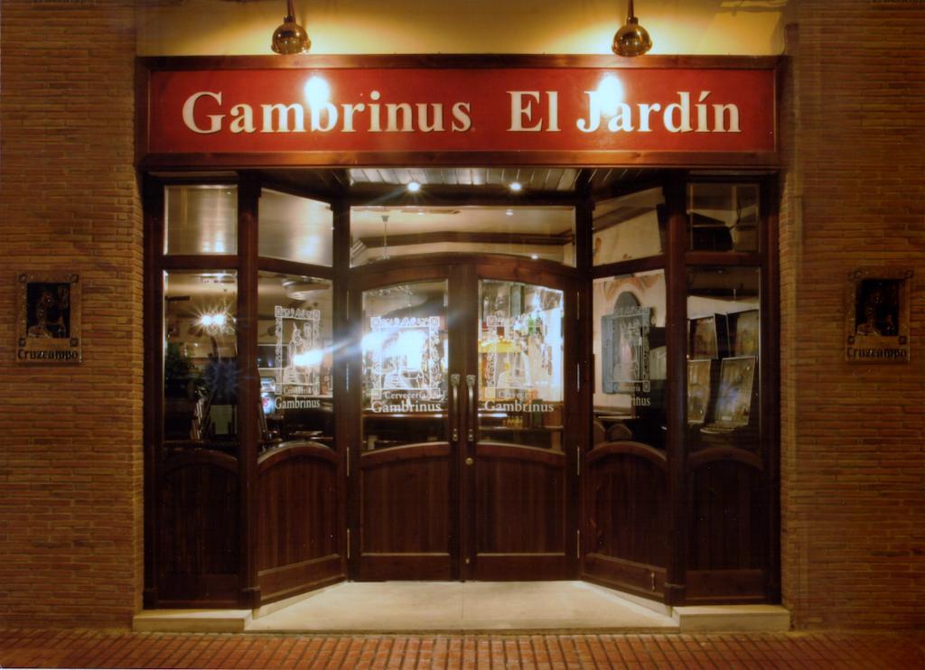 Hostal El Jardin Benidorm Eksteriør billede